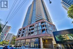 404 - 159 WELLESLEY STREET E Toronto, ON M4Y 0H5