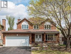 42 SLADE CRESCENT  Ottawa, ON K2K 2K9