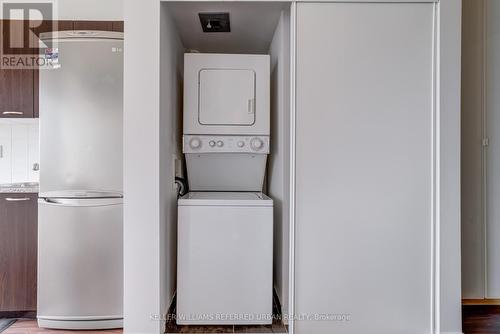 802 - 170 Sudbury Street, Toronto, ON - Indoor Photo Showing Laundry Room