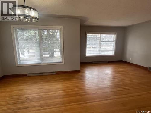 1402 14Th Street E, Saskatoon, SK - Indoor Photo Showing Other Room
