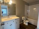 1402 14Th Street E, Saskatoon, SK  - Indoor Photo Showing Bathroom 