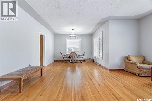 1402 14Th Street E, Saskatoon, SK - Indoor