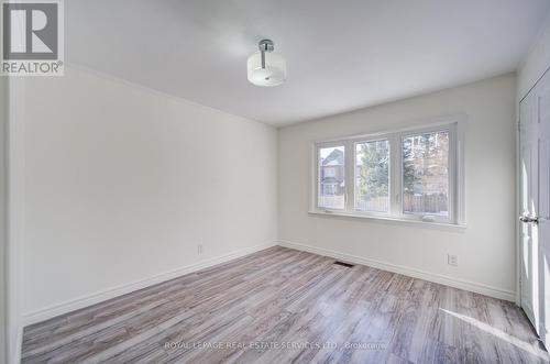 1054 East Avenue, Mississauga, ON - Indoor Photo Showing Other Room
