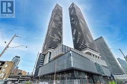 2215 - 55 COOPER STREET Toronto, ON M5E 0G1