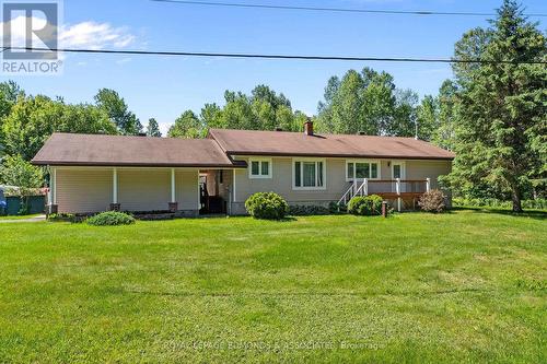 1523 BARRON CANYON ROAD  Petawawa, ON K8A 6W7