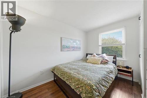 752 Ninth Avenue, Hamilton, ON - Indoor Photo Showing Bedroom