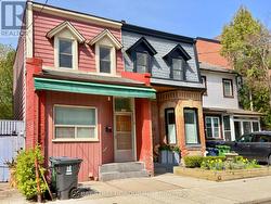 182 BOULTON AVENUE Toronto, ON M4M 2J9