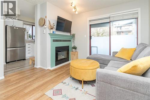 209 545 Manchester Rd  Victoria, BC V8T 5H6