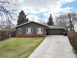 28 Magnacca Crescent  Brandon, MB R7B 2N9