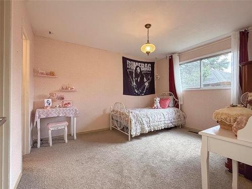 28 Magnacca Crescent, Brandon, MB - Indoor Photo Showing Bedroom