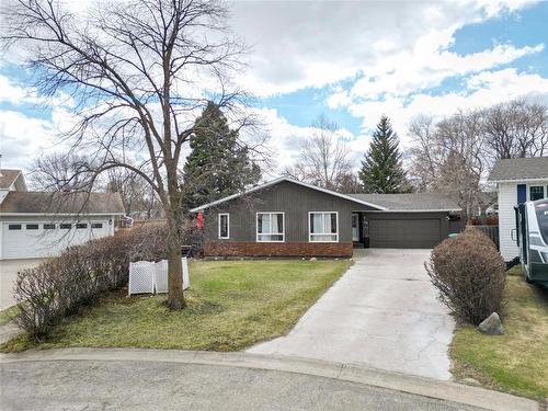 28 Magnacca Crescent, Brandon, MB - Outdoor