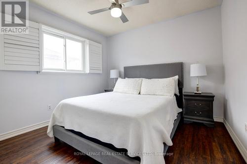 3409 Bertrand Road, Mississauga, ON - Indoor Photo Showing Bedroom