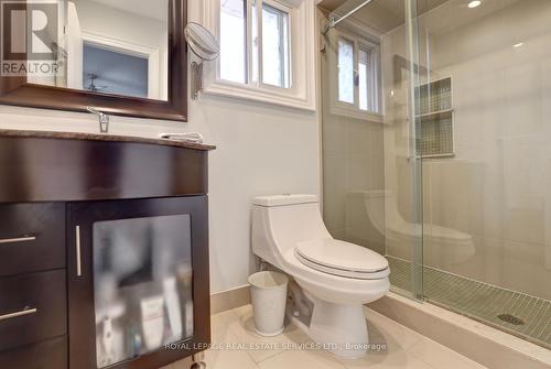 3409 Bertrand Road, Mississauga, ON - Indoor Photo Showing Bathroom