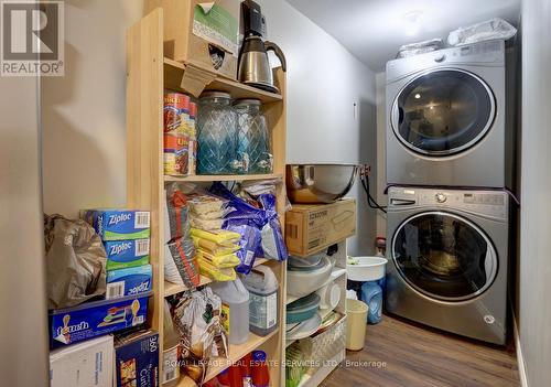 3409 Bertrand Road, Mississauga, ON - Indoor Photo Showing Laundry Room