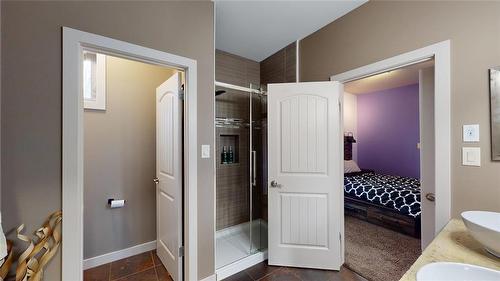 103 Robert Koop Road, Landmark, MB - Indoor Photo Showing Bathroom