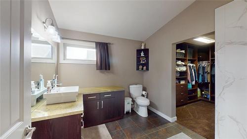 103 Robert Koop Road, Landmark, MB - Indoor Photo Showing Bathroom