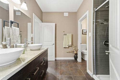 103 Robert Koop Road, Landmark, MB - Indoor Photo Showing Bedroom