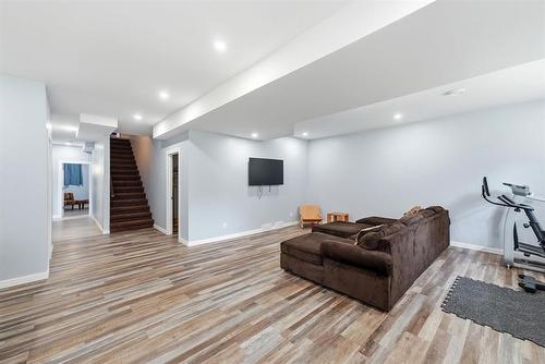 103 Robert Koop Road, Landmark, MB - Indoor Photo Showing Other Room