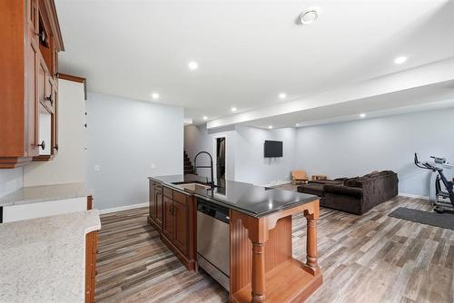 103 Robert Koop Road, Landmark, MB - Indoor Photo Showing Other Room