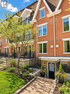 215 - 50 JOE SHUSTER WAY Toronto, ON M6K 1Y8