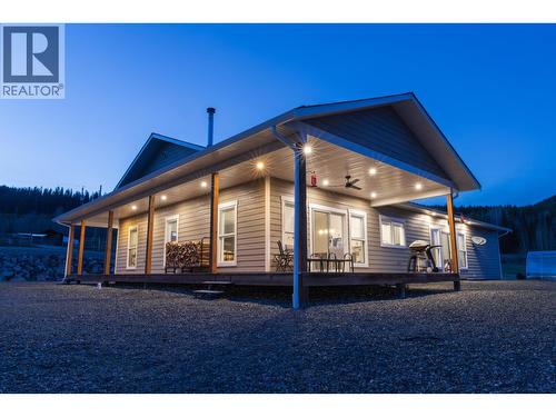 7155 Grossett Road, Lone Butte, BC - Outdoor