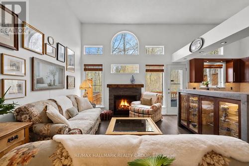 243 Gladeview Private, Ottawa, ON 
