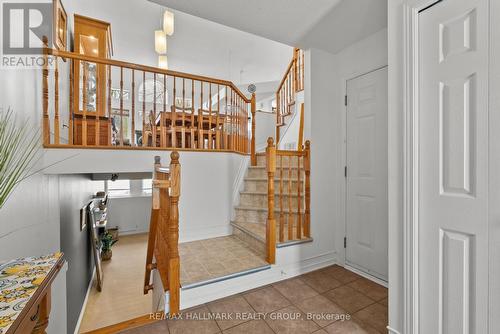 243 Gladeview Private, Ottawa, ON 