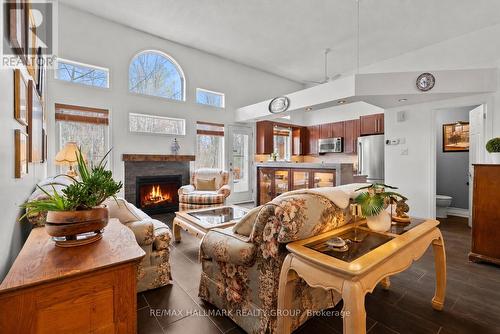 243 Gladeview Private, Ottawa, ON 