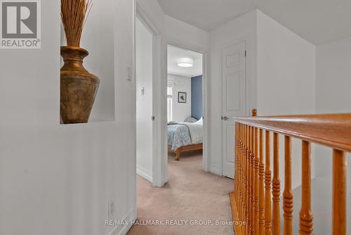 243 Gladeview Private, Ottawa, ON 