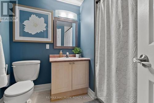 243 Gladeview Private, Ottawa, ON 