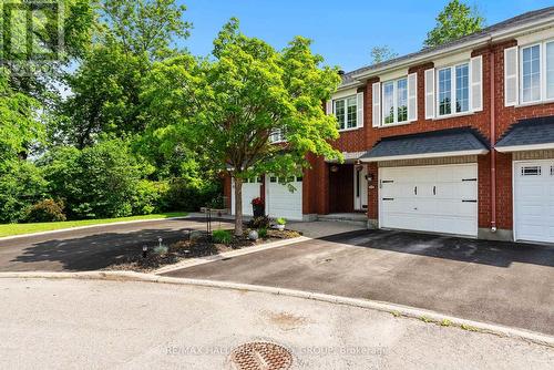 243 Gladeview Private, Ottawa, ON 