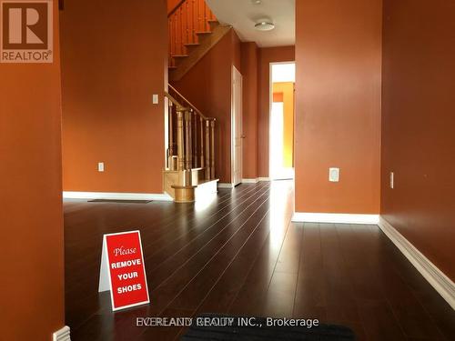 32 WHEELWRIGHT DRIVE  Richmond Hill, ON L4E 5A4