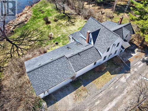 1 Pond Street, Westport, ON - Outdoor