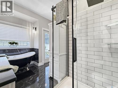 623 Highland Drive, Swift Current, SK - Indoor Photo Showing Bathroom