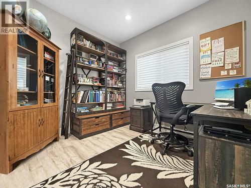 623 Highland Drive, Swift Current, SK - Indoor Photo Showing Office