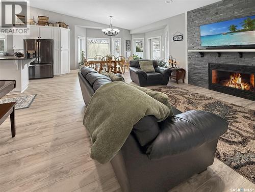 623 Highland Drive, Swift Current, SK - Indoor Photo Showing Living Room With Fireplace