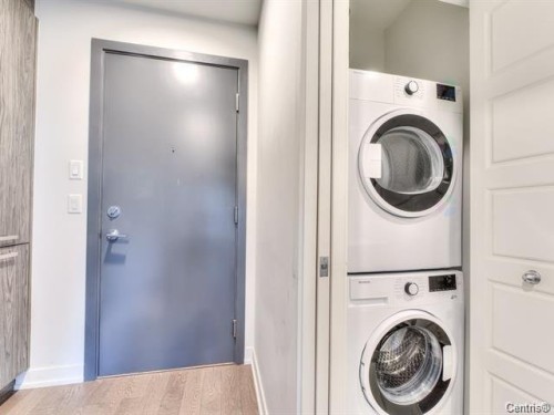 Mud Room - 802-1900 Rue Émile-Martineau, Laval (Laval-Des-Rapides), QC - Indoor Photo Showing Laundry Room
