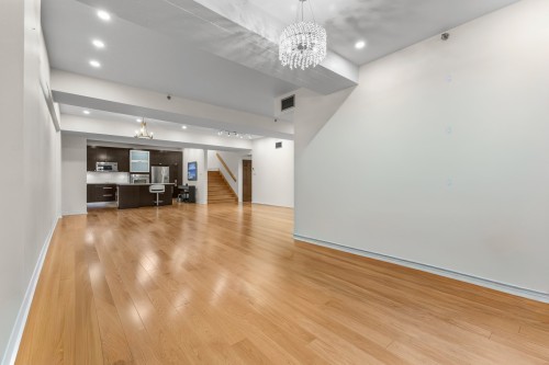Salon - 41-1275 Av. Van Horne, Montréal (Outremont), QC - Indoor Photo Showing Other Room
