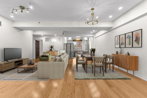 Salon - 41-1275 Av. Van Horne, Montréal (Outremont), QC - Indoor