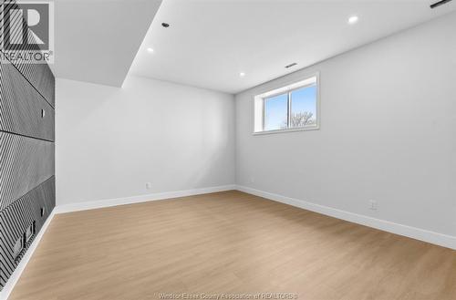 2144 Daytona, Windsor, ON - Indoor Photo Showing Other Room