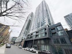1904 - 65 MUTUAL STREET Toronto, ON M5B 0E5