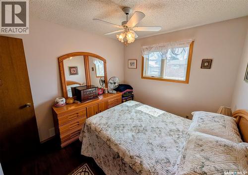 806 Graham Road, Regina, SK - Indoor Photo Showing Bedroom