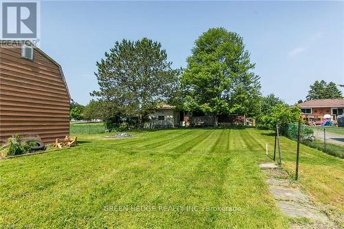 34 STANLEY AVENUE  Kitchener, ON N2K 1C5