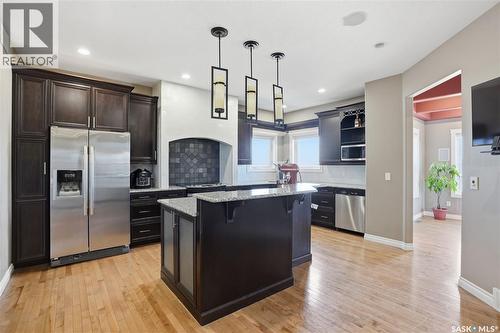 102 Thode Avenue, Saskatoon, SK - Indoor Photo Showing Kitchen With Upgraded Kitchen
