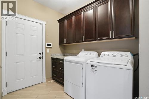 102 Thode Avenue, Saskatoon, SK - Indoor Photo Showing Laundry Room