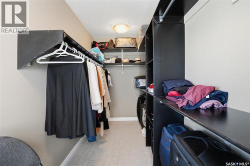 102 Thode Avenue, Saskatoon, SK - Indoor