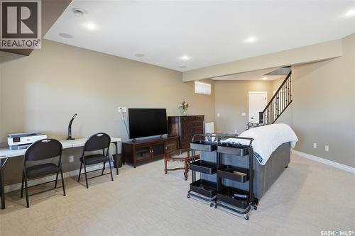 102 Thode Avenue, Saskatoon, SK - Indoor