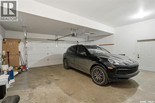 102 Thode Avenue, Saskatoon, SK - Indoor Photo Showing Garage
