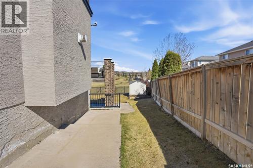 102 Thode Avenue, Saskatoon, SK - Outdoor