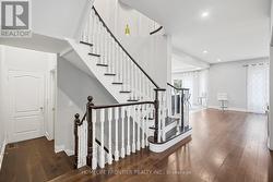 7 EDENBROOK CRESCENT Richmond Hill, ON L4B 4B5